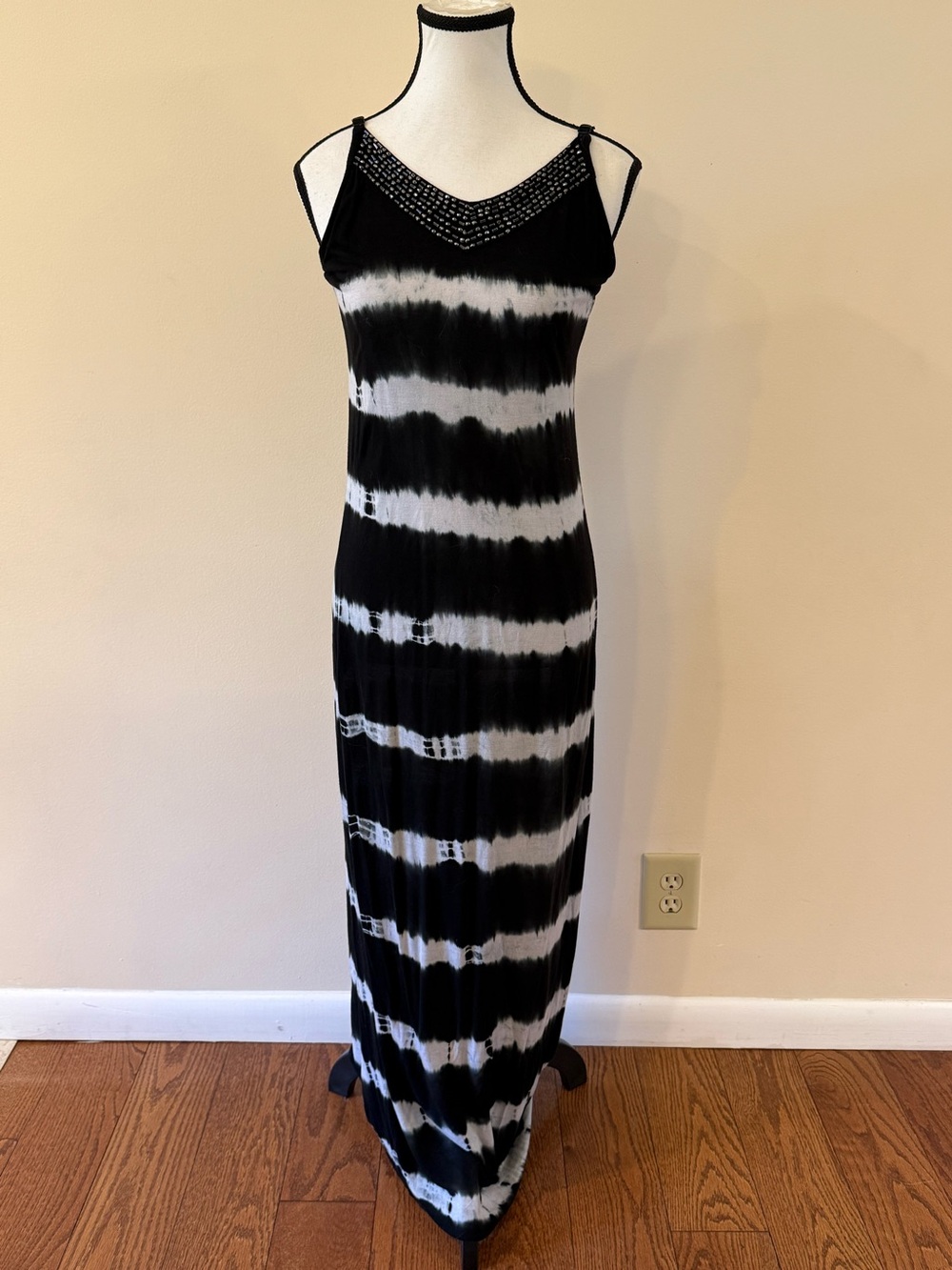 Black & White Tie-Dye Maxi Dress with Beaded Neckline size medium
